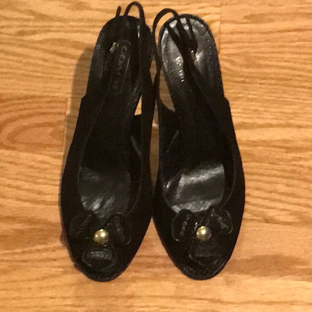 Gold flower coach heeled sandals